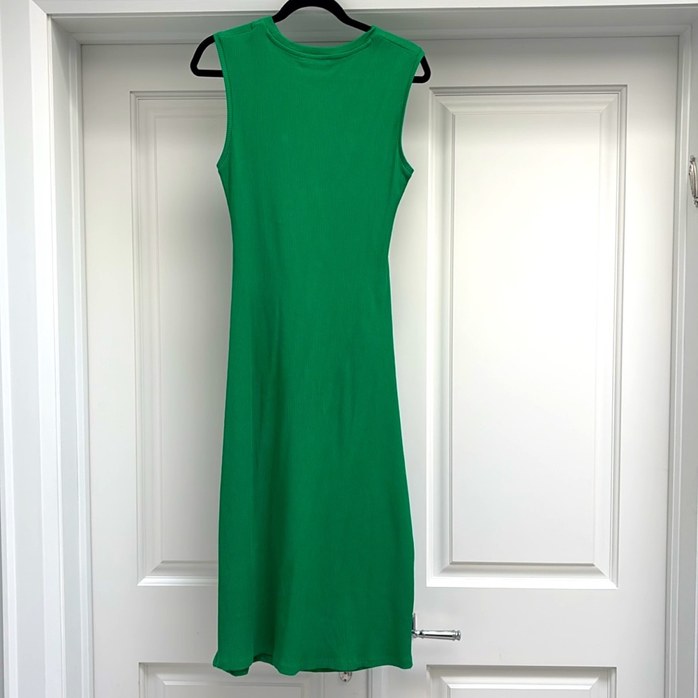 ZARA Ruched Ribbed Dress in Green - Picture 8 of 9